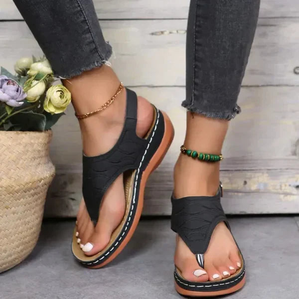 Martina - The best fashionable leather sandals for the summer