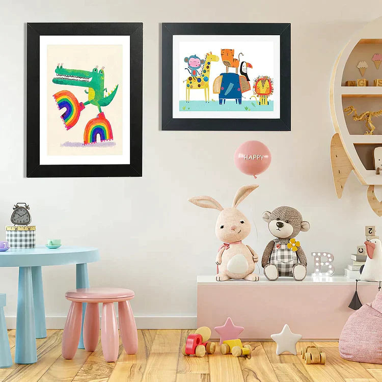 ForeverFrame™ children's art gallery